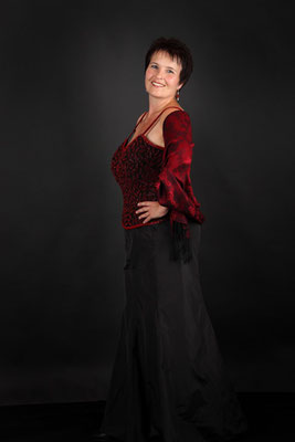 Manuela Garrido, Sopran