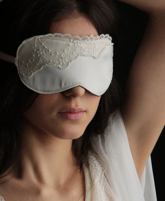 Honeymoon satin silk eye mask