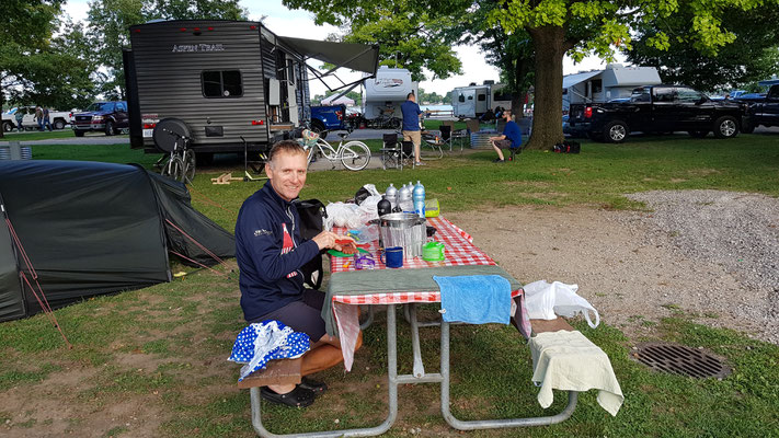 Algonac-Campground mit Sicht auf St. Clair River