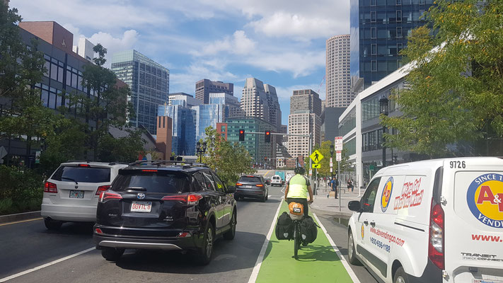 Auf dem Radweg durch Boston ins Hotel