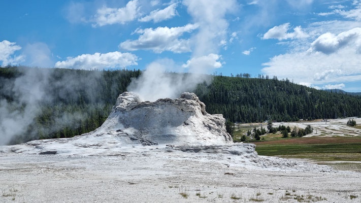 Castle Geysir