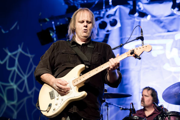 Blues Gitarrist Walter Trout im Combia Theater Berlin, Foto: Dirk Pagels, Fotograf in Teltow, Kleinmachnow, Stahnsdorf, Potsdam, Berlin, Bundes- Weltweit