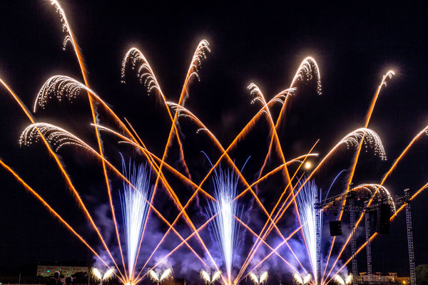Feuerwerk am Himmel bei der Feuerwerkersinfonie Potsdam 2018, Foto: Dirk Pagels, Fotograf in Teltow, Kleinmachnow, Stahnsdorf, Potsdam, Berlin, Bundes- Weltweit