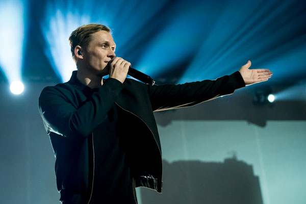 Matthias Schweighöfer in der Berliner Verti Music Hall, Foto: Dirk Pagels, Fotograf in Teltow, Kleinmachnow, Stahnsdorf, Potsdam, Berlin, Bundes- Weltweit