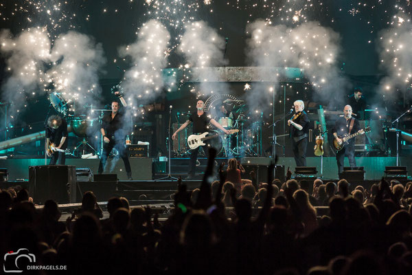 Santiano am 08.03.2018 in der Mercedes Benz Arena, Foto: Dirk Pagels, Fotograf in Teltow, Kleinmachnow, Stahnsdorf, Potsdam, Berlin, Bundes- Weltweit
