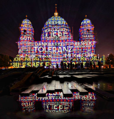 Der beleuchtete und illuminierte Berliner Dom beim Festival of Lights 2021, Foto: Dirk Pagels, Fotograf in Teltow, Kleinmachnow, Stahnsdorf, Potsdam, Berlin, Bundes- Weltweit