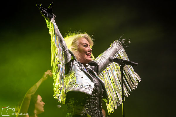 Kim Wilde am 13.10.2018 in der Berliner Columbiahalle, Foto: Dirk Pagels, Teltow