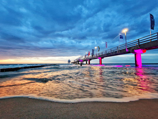 Seebrücke Zingst, 2022, Foto: Dirk Pagels, Fotograf in Teltow, Kleinmachnow, Stahnsdorf, Potsdam, Berlin, Bundes- Weltweit