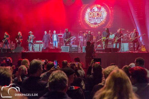 Die Rocklegenden am 05.01.2018 in der Mercedes Benz Arena, Foto: Dirk Pagels, Fotograf in Teltow, Kleinmachnow, Stahnsdorf, Potsdam, Berlin, Bundes- Weltweit