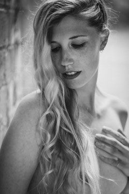 Sensual Shooting in Kleinmachnow, Mai 2020, Foto: Dirk Pagels, Peoplefotograf in Teltow, Kleinmachnow, Stahnsdorf, Potsdam, Berlin, Bundes- Weltweit
