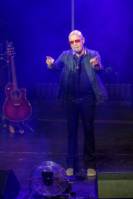 Toni Krahl, Sänger von City, Friedrichstadtpalast, Foto: Dirk Pagels, Fotograf in Teltow, Kleinmachnow, Stahnsdorf, Potsdam, Berlin, Bundes- Weltweit