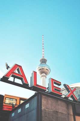 Bahnhof Alexanderplatz und Fernsehturm, Berlin, Foto: Dirk Pagels, Fotograf in Teltow, Kleinmachnow, Stahnsdorf, Potsdam, Berlin, Bundes- Weltweit