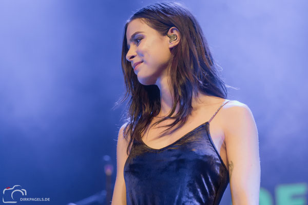 Lena am 14.12.2017 in Huxleys Neue Welt Berlin, Foto: Dirk Pagels, Fotograf in Teltow, Kleinmachnow, Stahnsdorf, Potsdam, Berlin, Bundes- Weltweit
