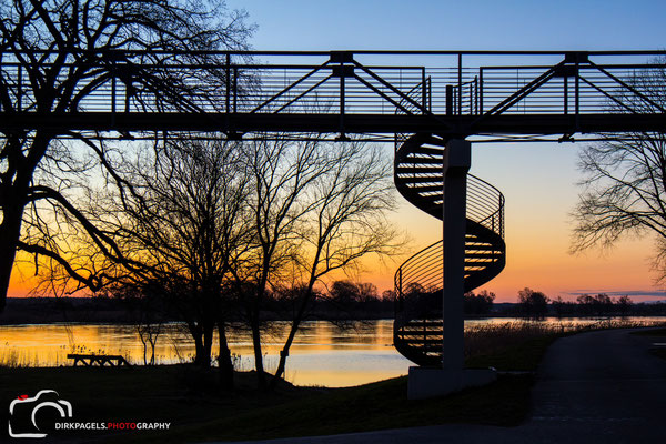 Architektur trifft Natur, Brücke in Groß Neuendorf im Oderbruch, Foto: Dirk Pagels, Fotograf in Teltow, Kleinmachnow, Stahnsdorf, Potsdam, Berlin, Bundes- Weltweit