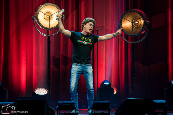 Atze Schröder am 16.02.2020 im Berliner Tempodrom, Foto: Dirk Pagels, Fotograf in Teltow, Kleinmachnow, Stahnsdorf, Potsdam, Berlin, Bundes- Weltweit