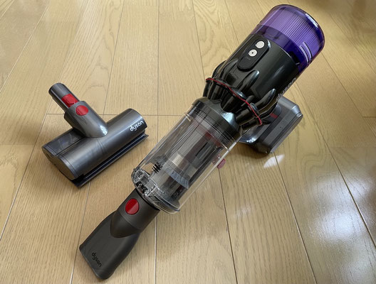 ハンディ掃除機にもなる