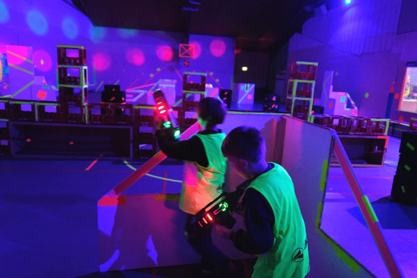 lasertag-lasertaghalle-kindergeburtstag