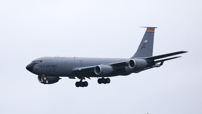  61-0284 USAF United States Air Force Boeing KC-135R Stratotanker