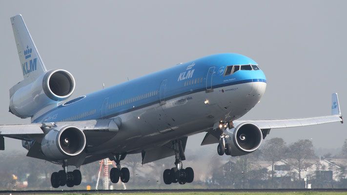 PH-KCE KLM Royal Dutch Airlines McDonnell Douglas MD-11