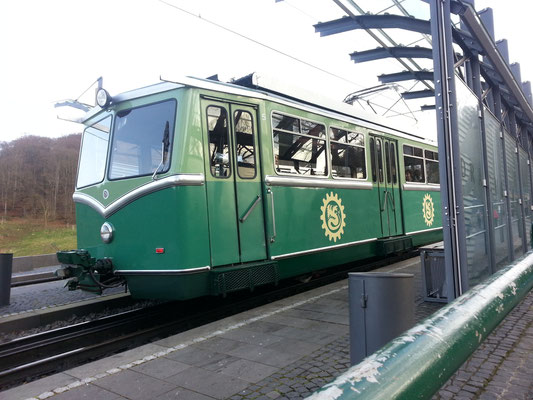 Die Zanhradbahn