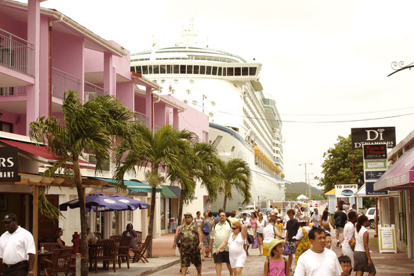 Cruise-excursie vanuit de haven van St John's © The Antigua and Barbuda Tourism Authority