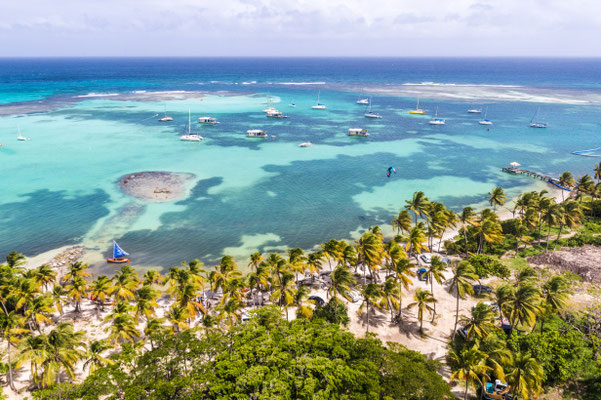 Kitesurf na lagoa de Saint Francois © Aurélien Brusini, 2019, Comité du Tourisme des Îles de la Guadeloupe CTIG