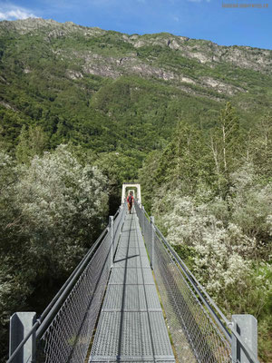 Hängebrücke bei Someo