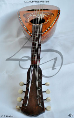 Restauração definitiva de mandolin Stridello.
