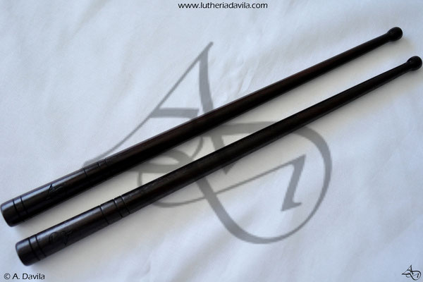 Drumsticks in rosewood.