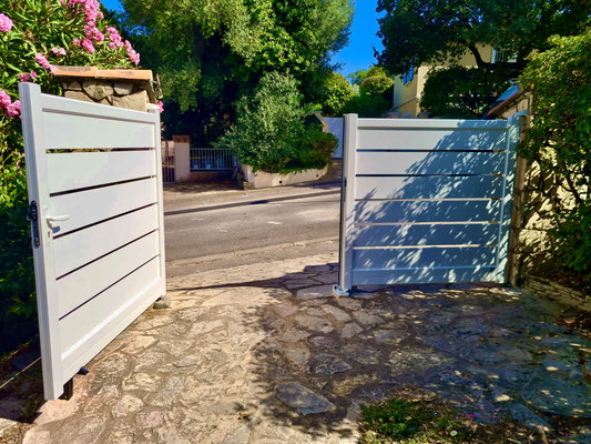Portails et clôtures :sur mesure de chez Altiva Pro Menuisier 2024 en rénovation Six-Fours-Les-Plages 83140