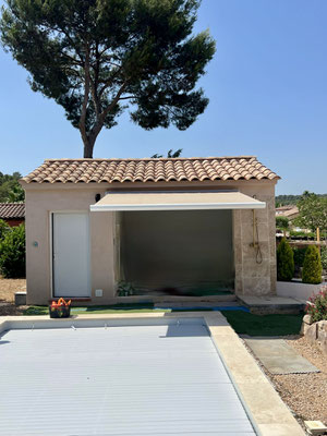 Stores Bannes de chez Altiva Pro Menuisier 2025 en rénovation à La Valette du Var 83160