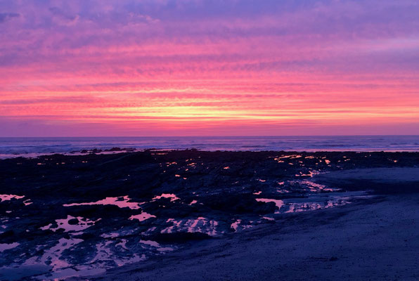 ..and took some pictures of an incredible glowing twilight..