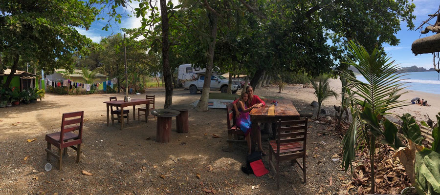 Next day we head south again and looked for a place to have lunch and found this comfortable beach side Soda