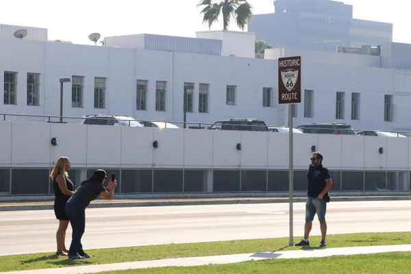 I didn't know that Route 66 went straight through Beverly Hills