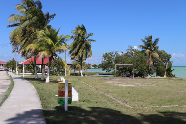 On the 5th February we head towards the Belize Boarder. In one way sad having to leave Mexico and in the other excited about the Latin American Countries to follow.
