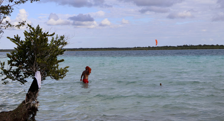 ..and I couldn't resist not going for a Kite Foiling session - conditions were awesome - the 500m wide and 60km Lagoon was a Kite Foiling race track - I would have loved to have measure my average speed!!!