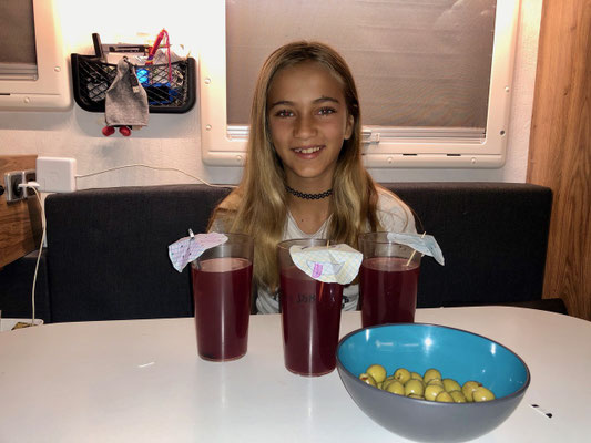 One of Lynn's home school tasks - making punchbowl with decoration