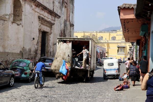 Antigua garbage truck