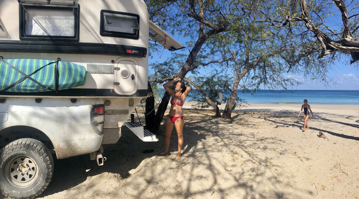 The sea was a good 1o degrees colder because of the off shore winds - very very refreshing to cool off - we always had over 34 degrees every day
