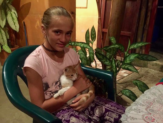 Lynn fell in love with this little ginger kitty when we went for dinner in a local restaurant