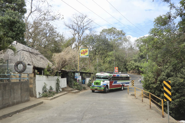 We left Apoyo Lake and head to Granada a colonial City on the shores of the Nicaragua Lake..