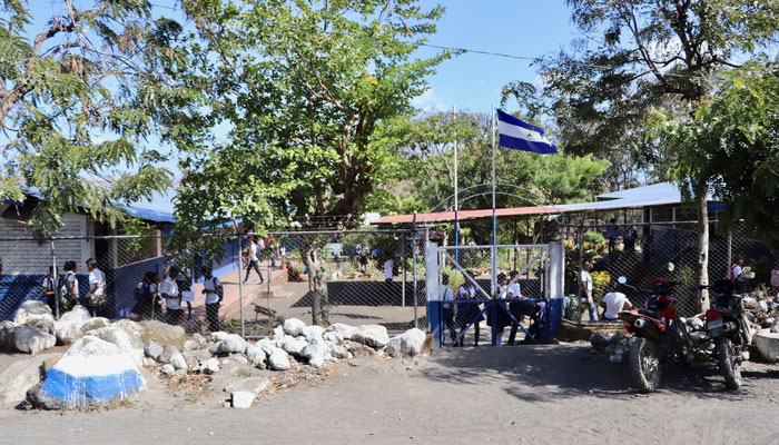 Ometepe has 3o'ooo inhabitants - here their local School 