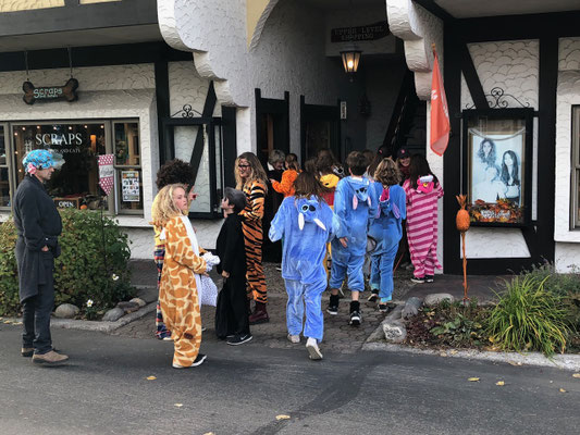 ..kids are all dressed up in their favourite Halloween costume..