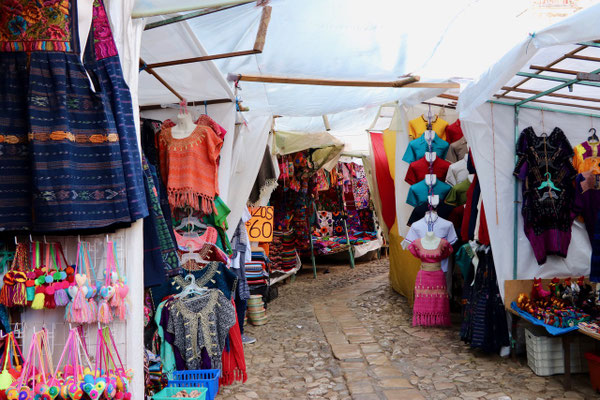 ..Market in San Cristobal