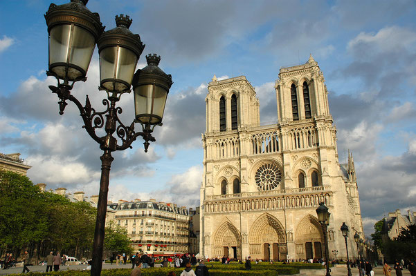 Private tour Paris Notre Dame Cathedral