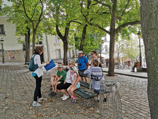 Private tour guide Montmartre hill