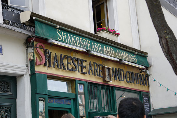 Shakespeare and company Paris