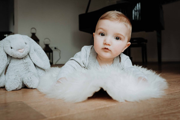 babyfotograf in münchen - kommando: kunst.