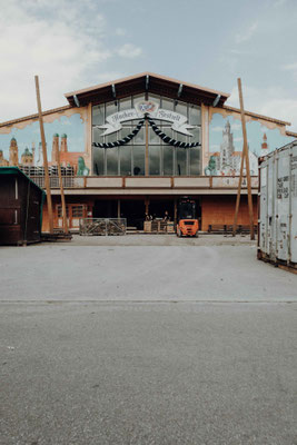 oktoberfest aufbau - baustellenführung über die wiesn