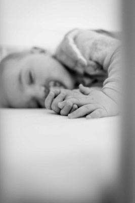 babyfotograf in münchen - kommando: kunst.